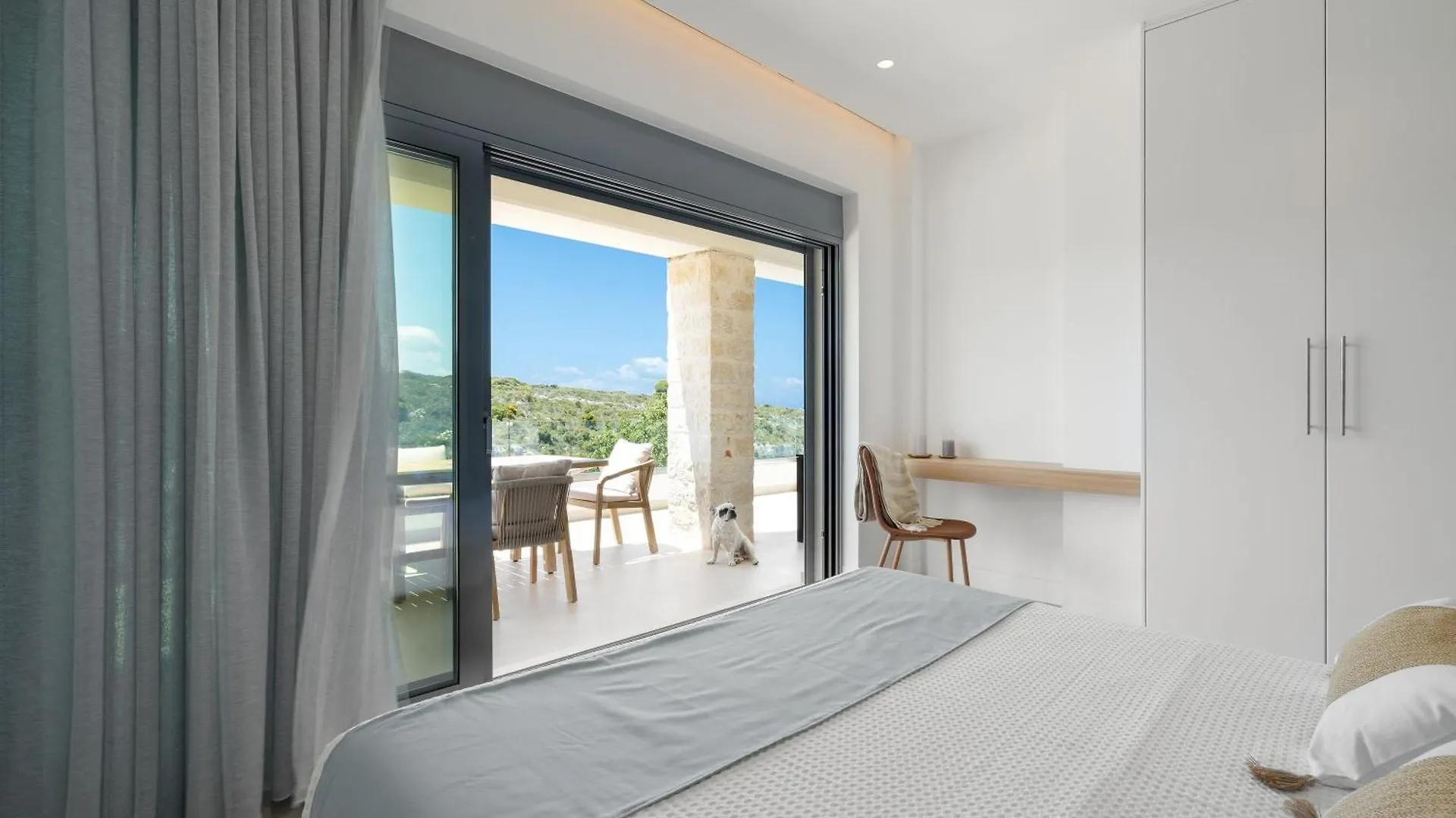 Le Mont Blanc - With Shared Pool Apartment Kounoupidhiana 0*,