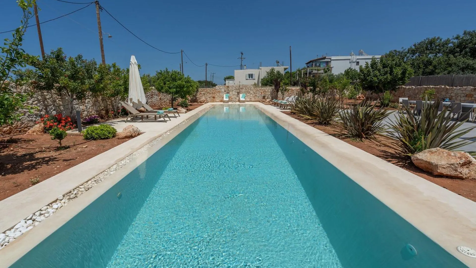 Le Mont Blanc - With Shared Pool Apartment Kounoupidhiana Greece