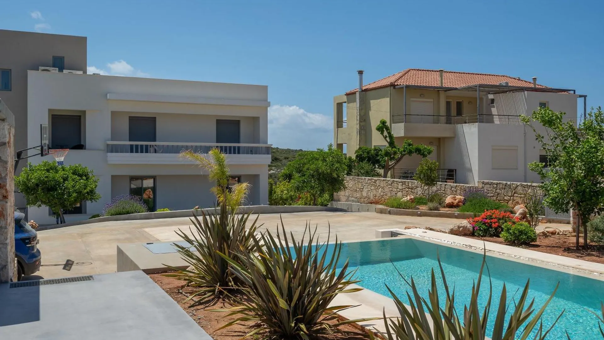 Le Mont Blanc - With Shared Pool Apartment Kounoupidhiana 0*,  Greece